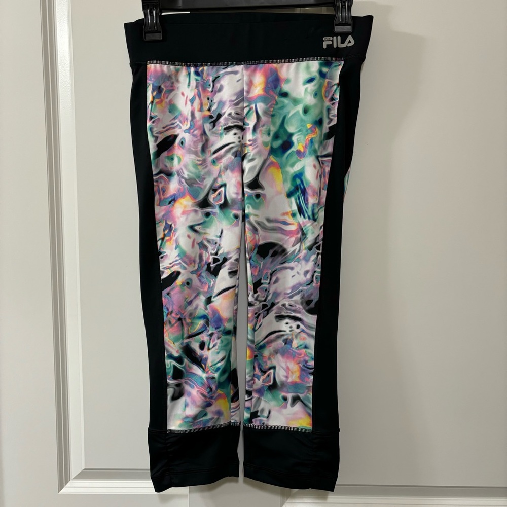 Fila Sport Running Yoga Pants Athletic Workout Stretch Cropped Leggings Capri S